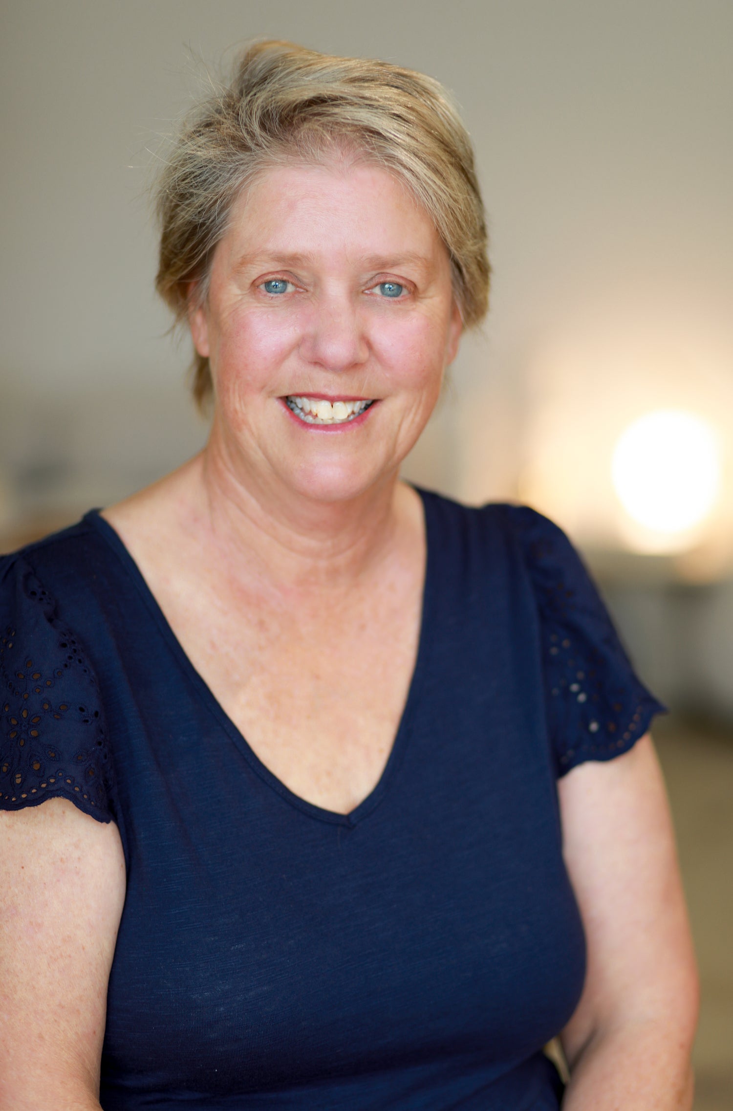 Louise Lambeth